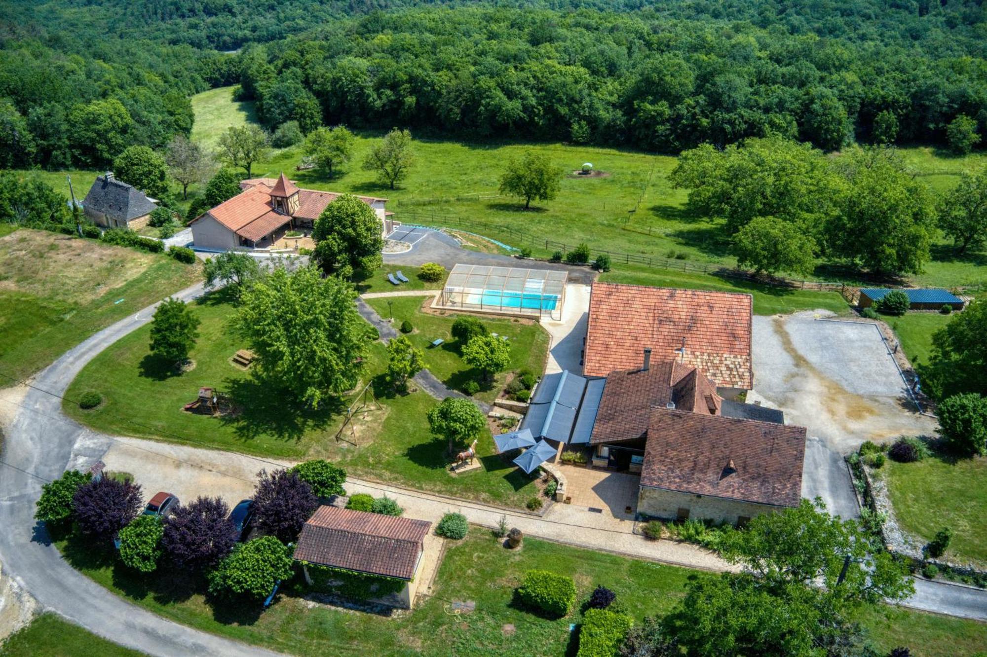 Domaine De La Rhonie Hotel Meyrals Ngoại thất bức ảnh