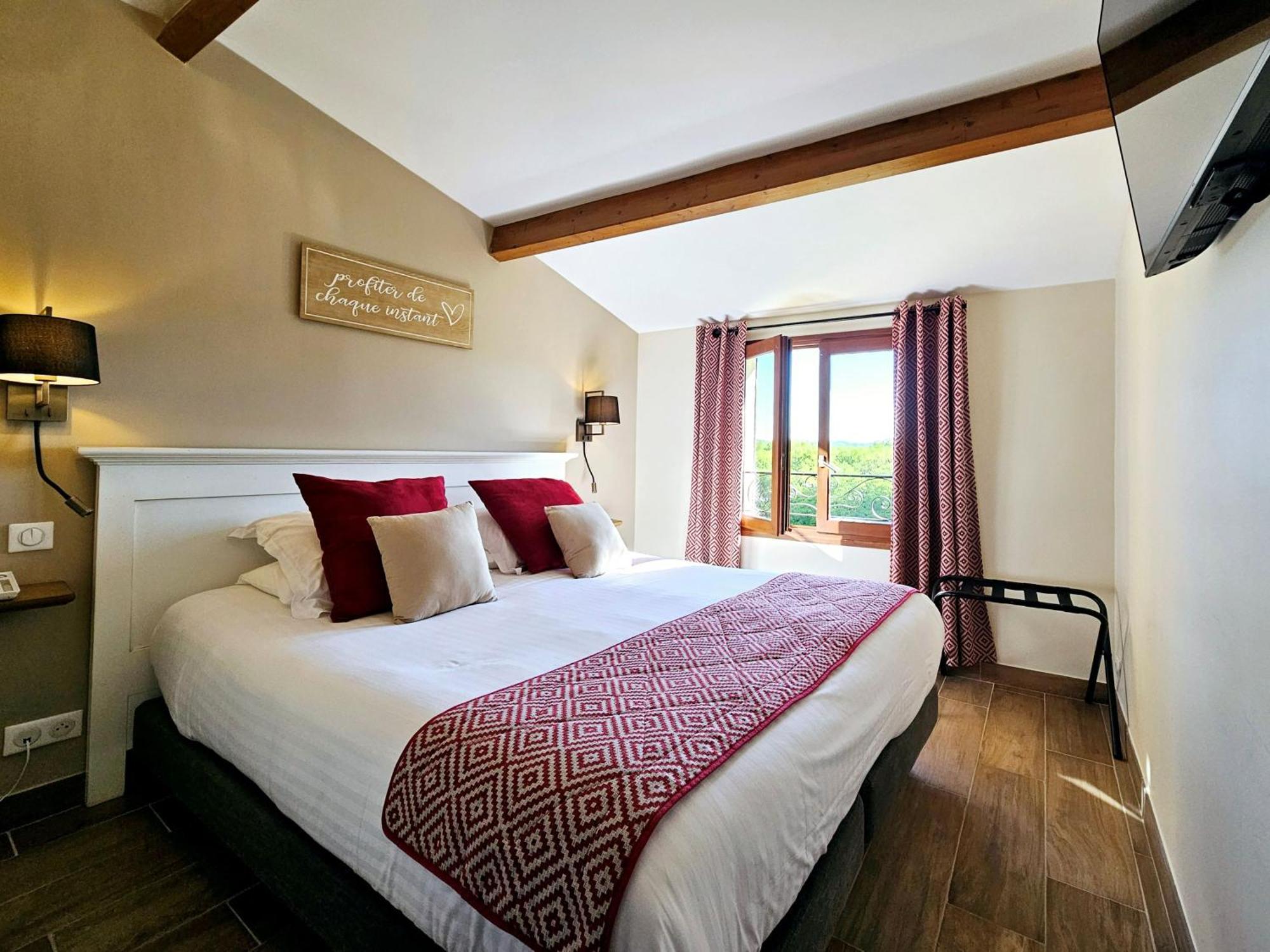 Domaine De La Rhonie Hotel Meyrals Ngoại thất bức ảnh