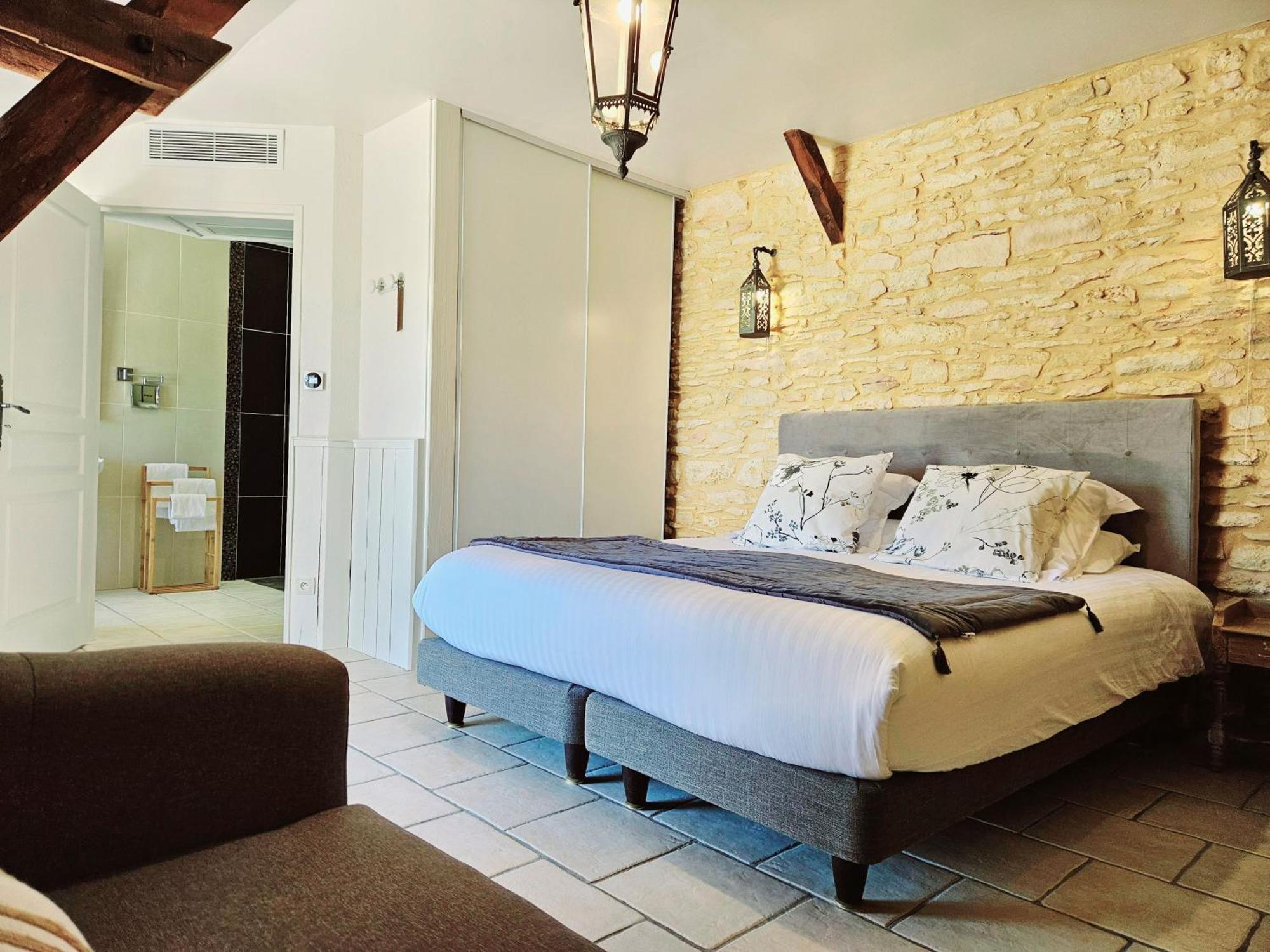 Domaine De La Rhonie Hotel Meyrals Ngoại thất bức ảnh